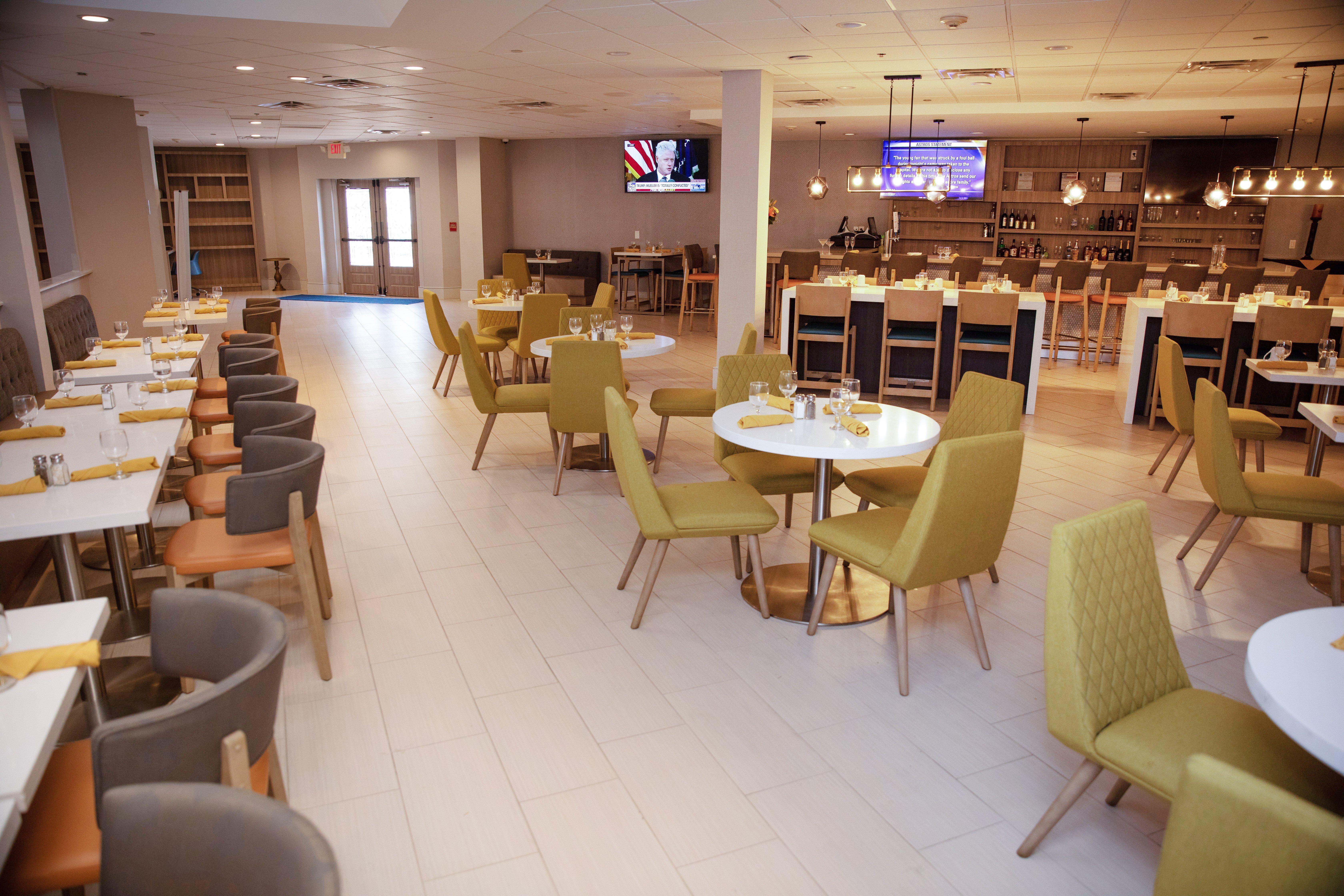 Hotel Wyndham Houston Hobby Airport 3*