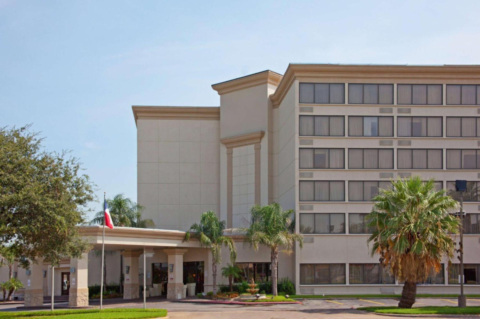 Wyndham Houston Hobby Airport Hotel South Houston